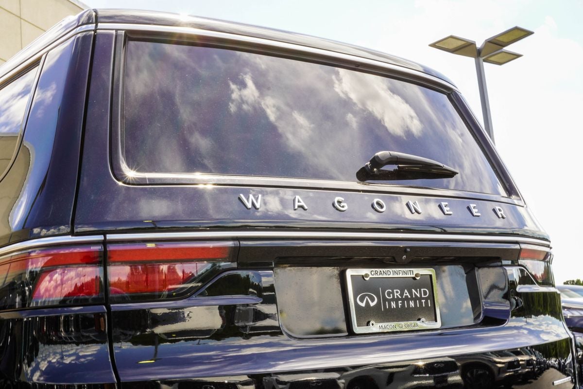 2022 Jeep Wagoneer Series III
