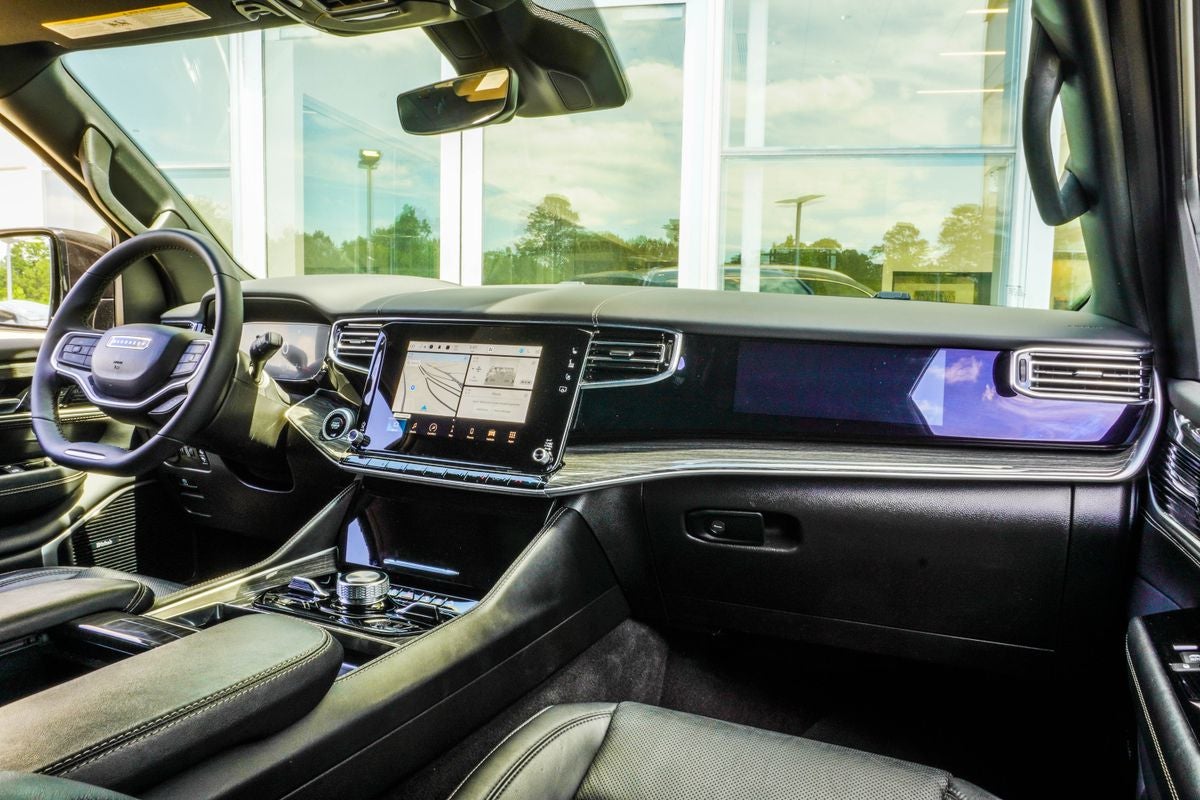 2022 Jeep Wagoneer Series III