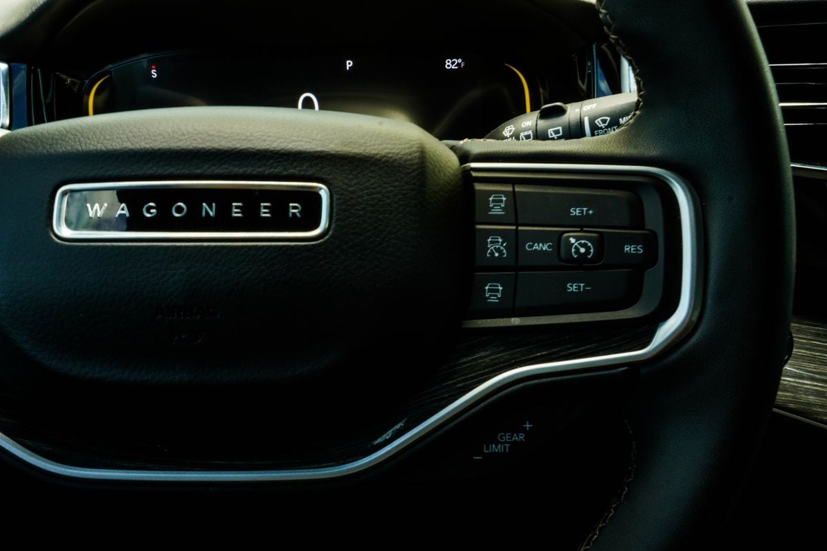 2022 Jeep Wagoneer Series III