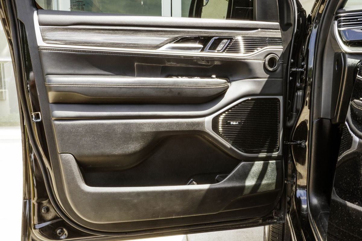 2022 Jeep Wagoneer Series III
