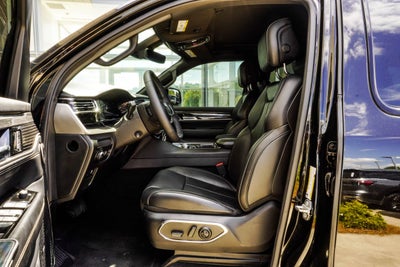 2022 Jeep Wagoneer Series III