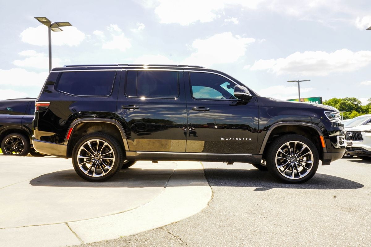 2022 Jeep Wagoneer Series III