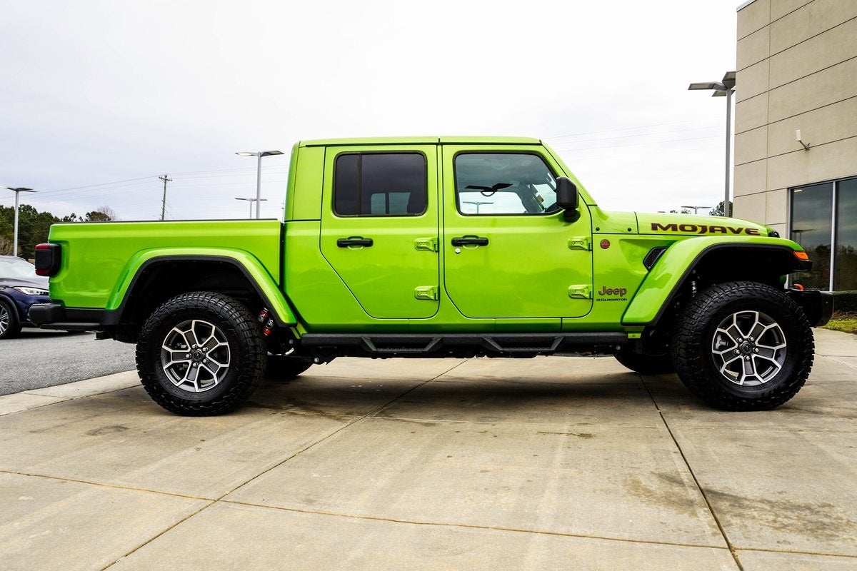 2025 Jeep Gladiator Mojave