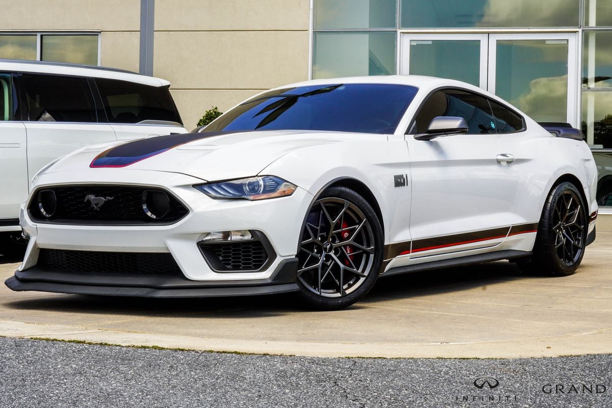 2022 Ford Mustang Mach 1