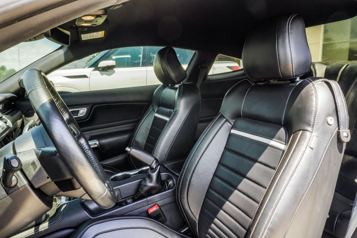 2022 Ford Mustang Mach 1