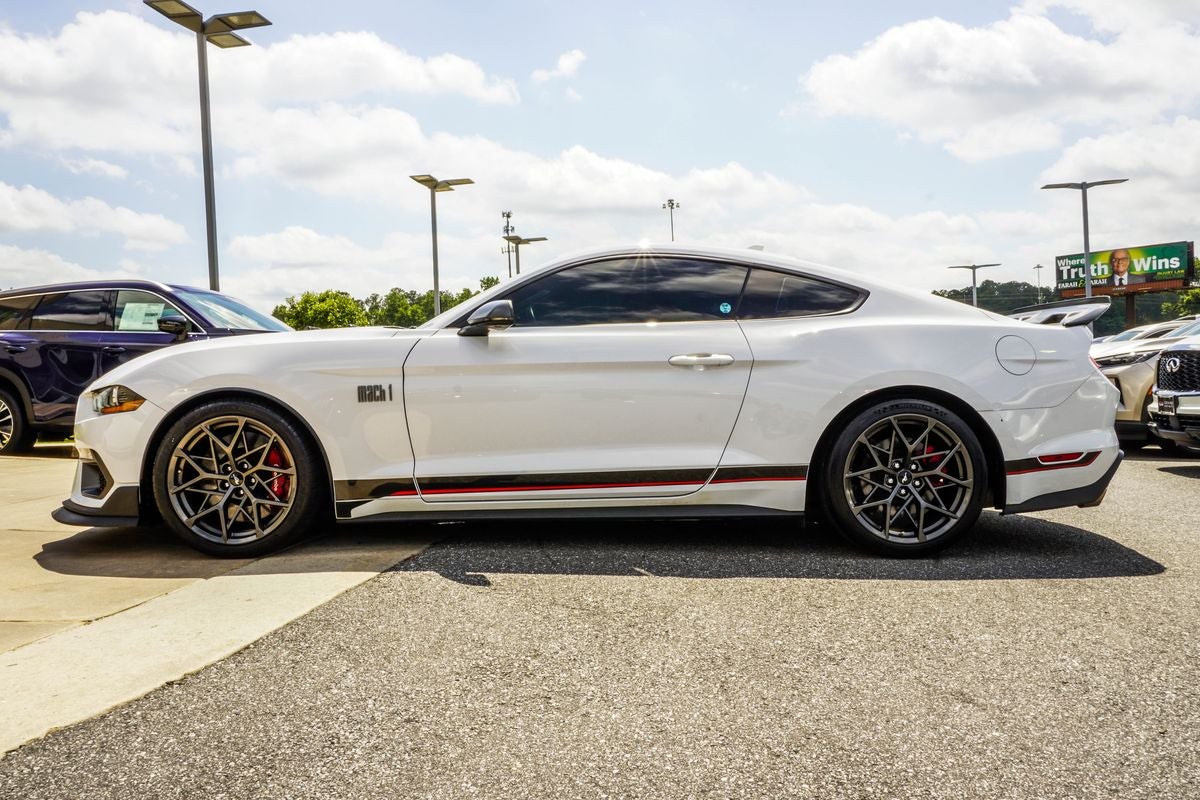 2022 Ford Mustang Mach 1