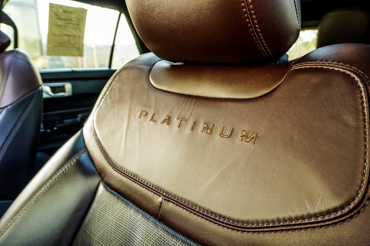 2021 Ford Explorer Platinum