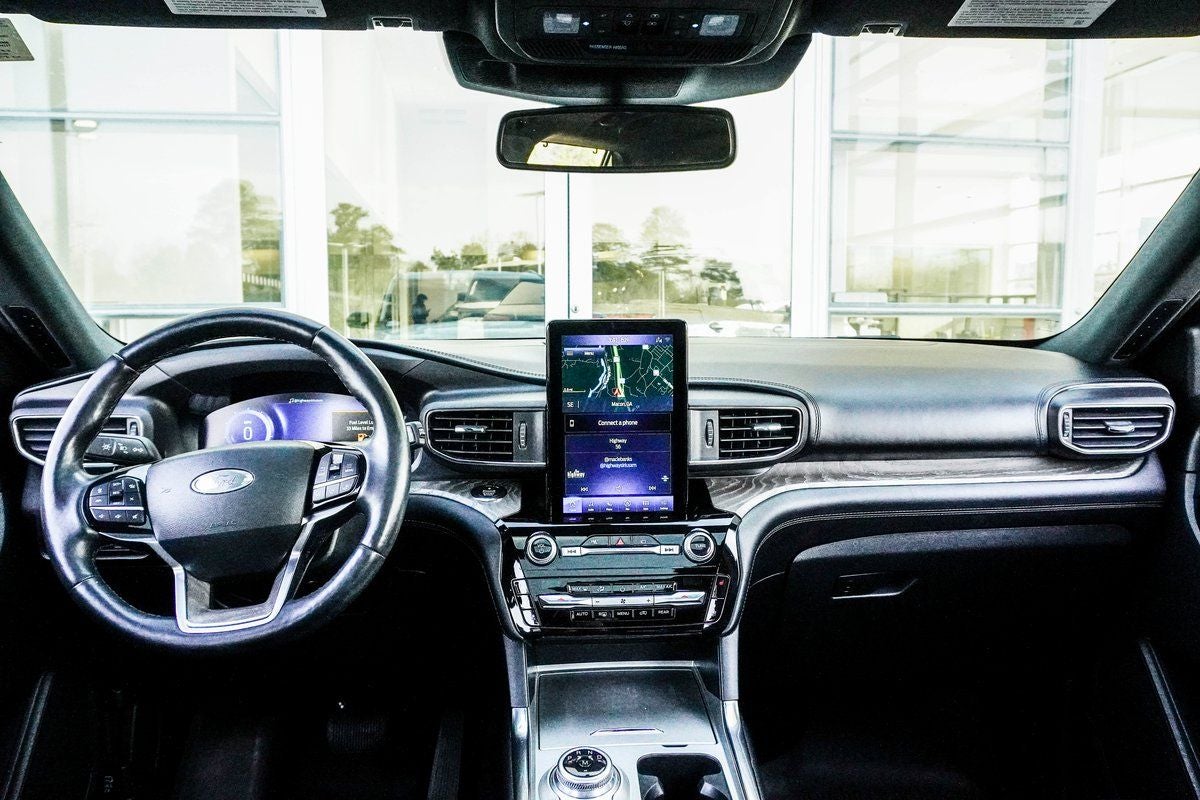 2021 Ford Explorer Platinum