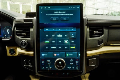 2022 Ford Expedition Platinum