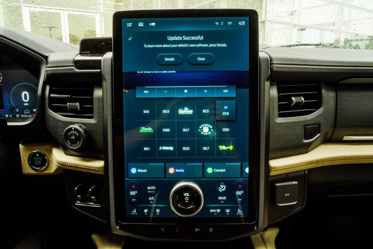 2022 Ford Expedition Platinum