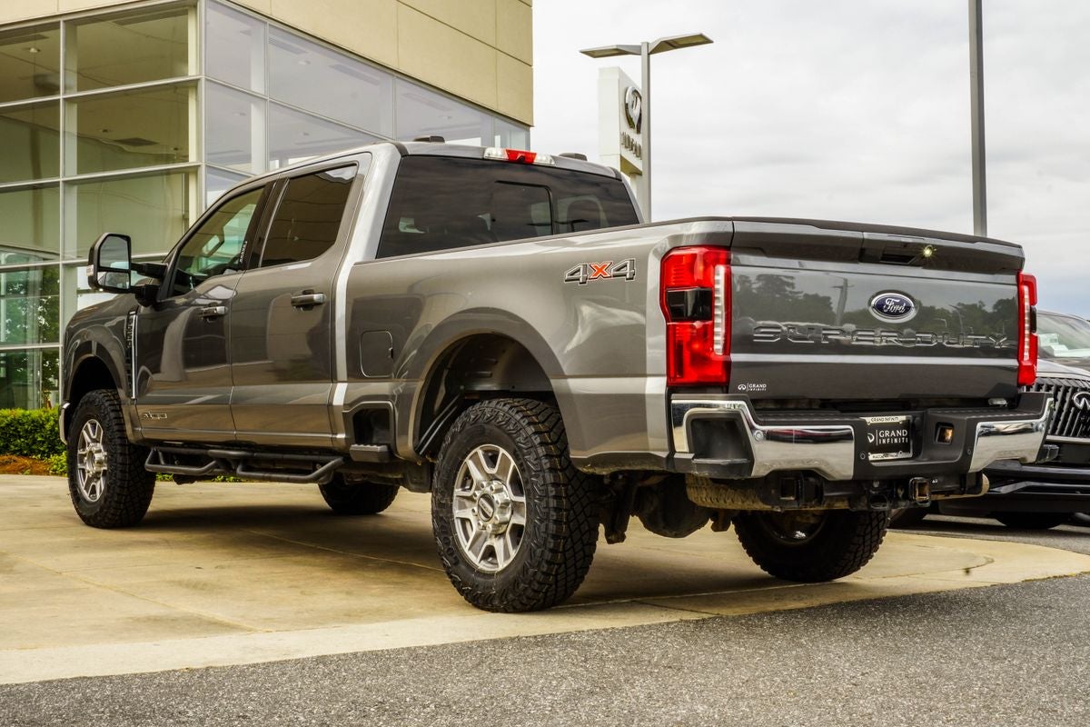 2024 Ford F-250SD Lariat