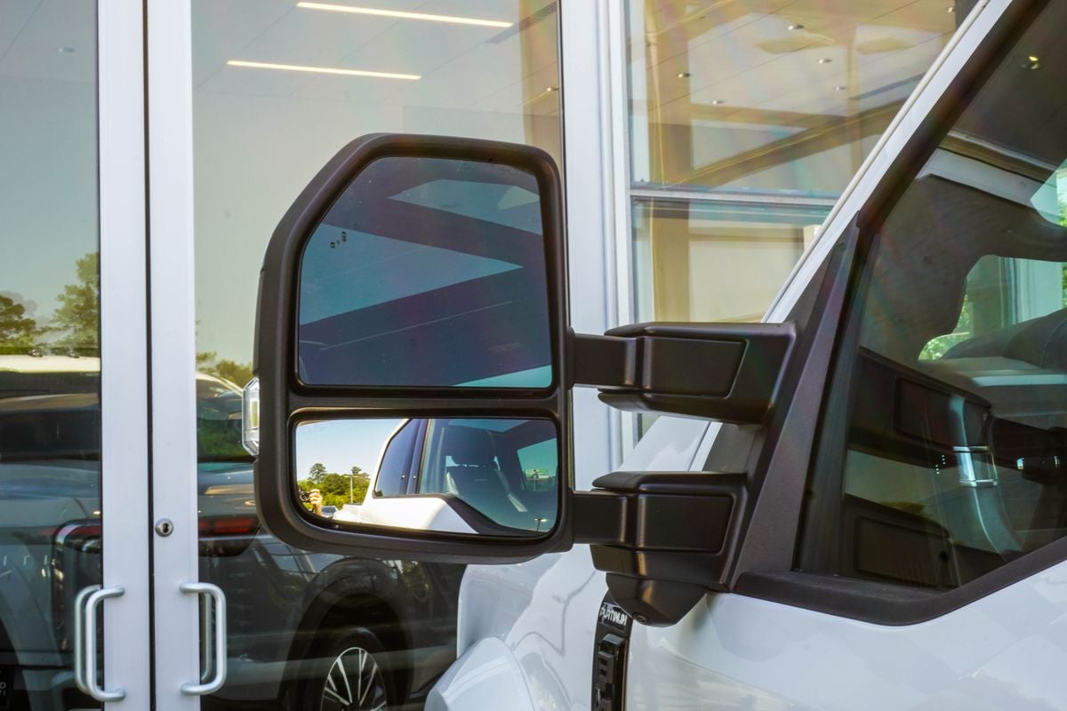 2025 Ford F-450SD Platinum DRW
