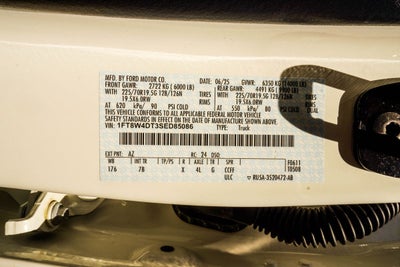 2025 Ford F-450SD Platinum DRW