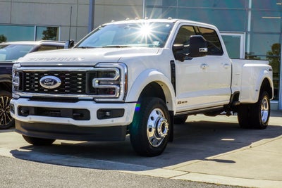 2025 Ford F-450SD Platinum DRW