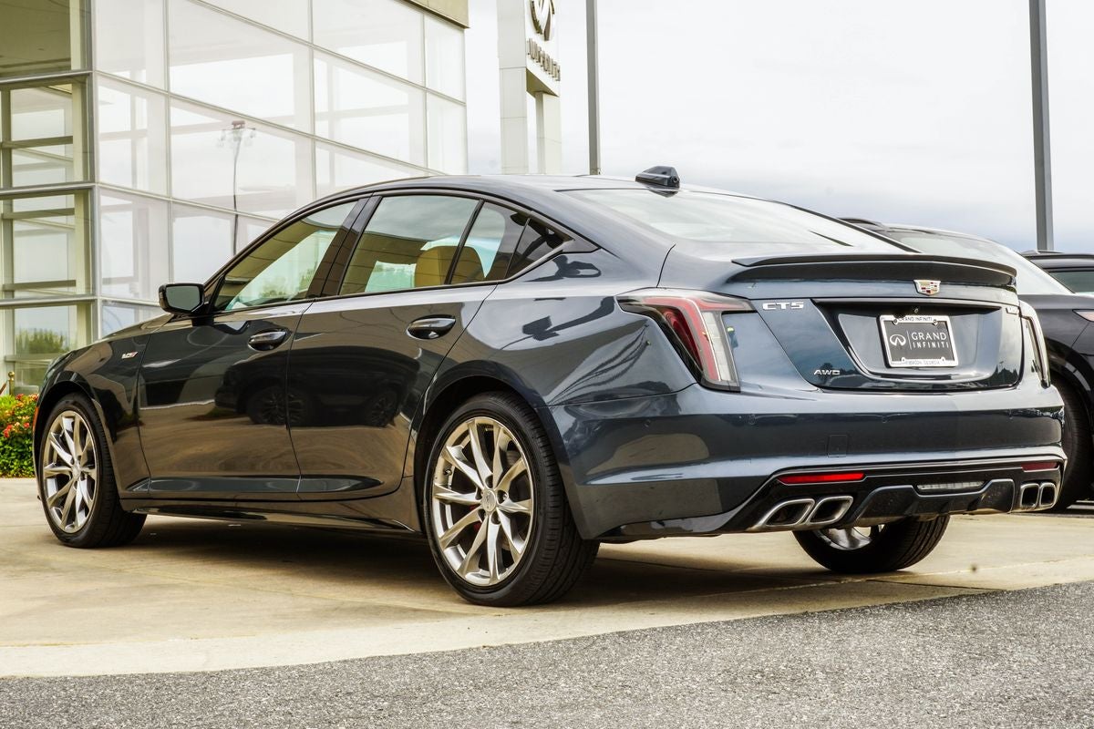 2022 Cadillac CT5 V-Series