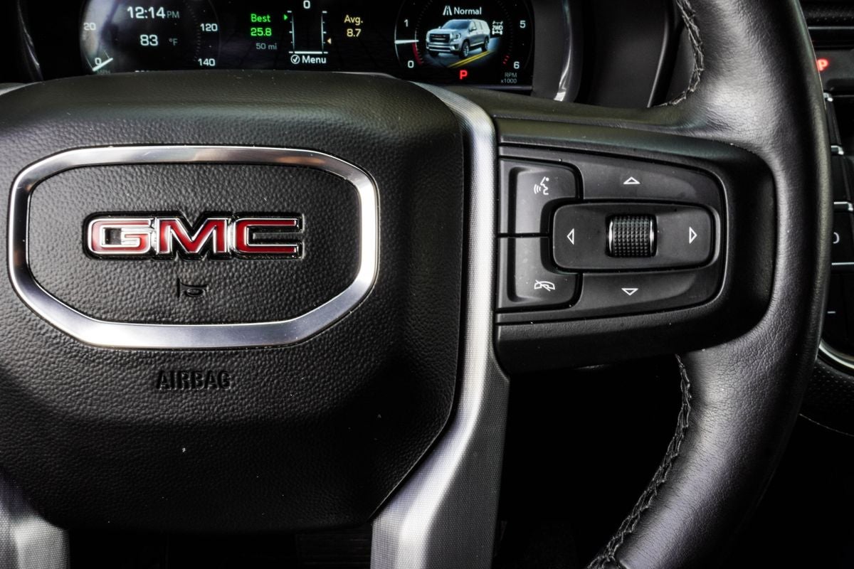 2022 GMC Yukon SLT