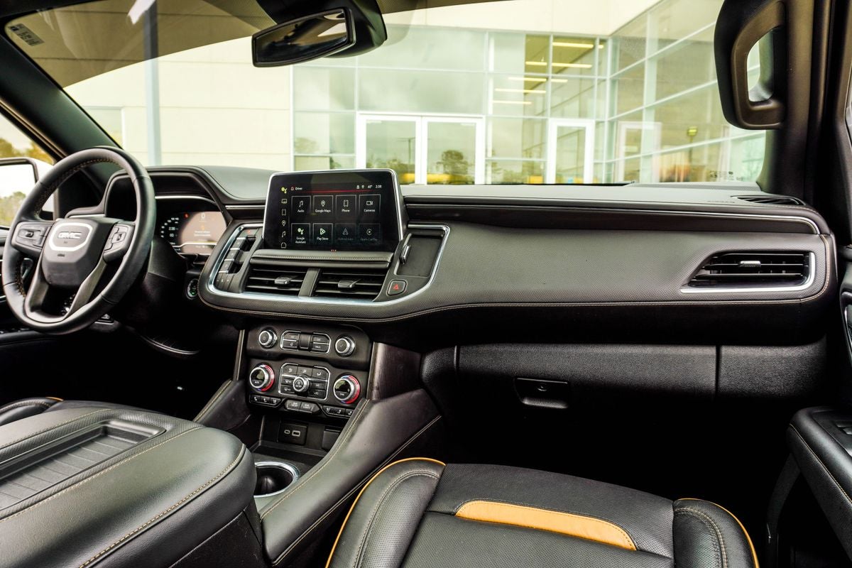 2024 GMC Yukon AT4