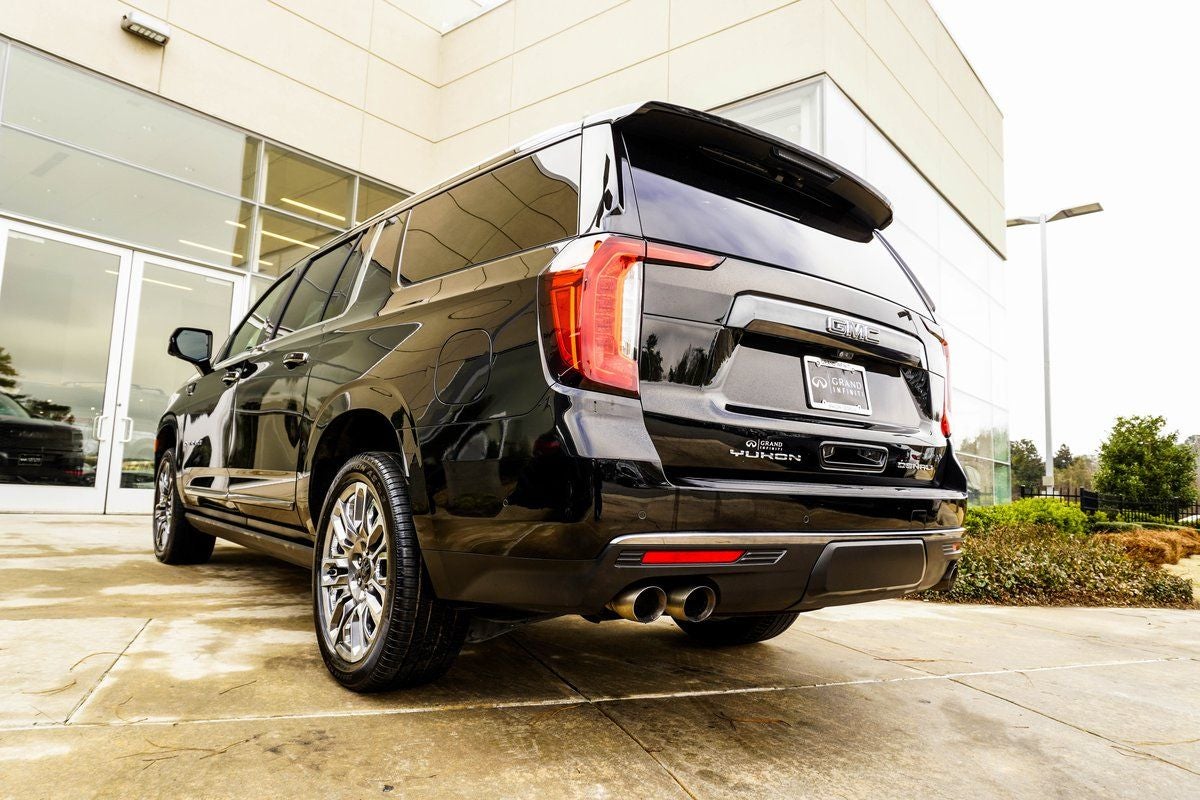 2023 GMC Yukon XL Denali Ultimate
