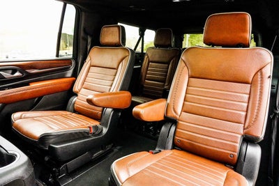 2023 GMC Yukon XL Denali Ultimate