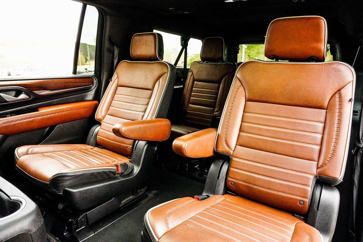 2023 GMC Yukon XL Denali Ultimate