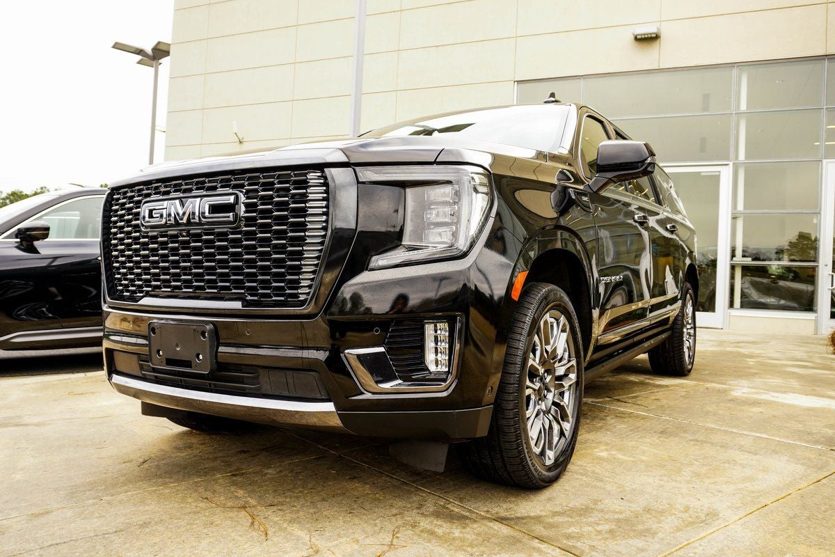 2023 GMC Yukon XL Denali Ultimate