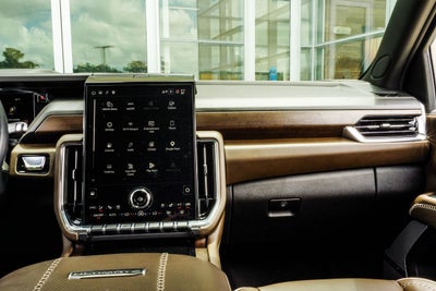 2025 GMC Yukon XL Denali Ultimate