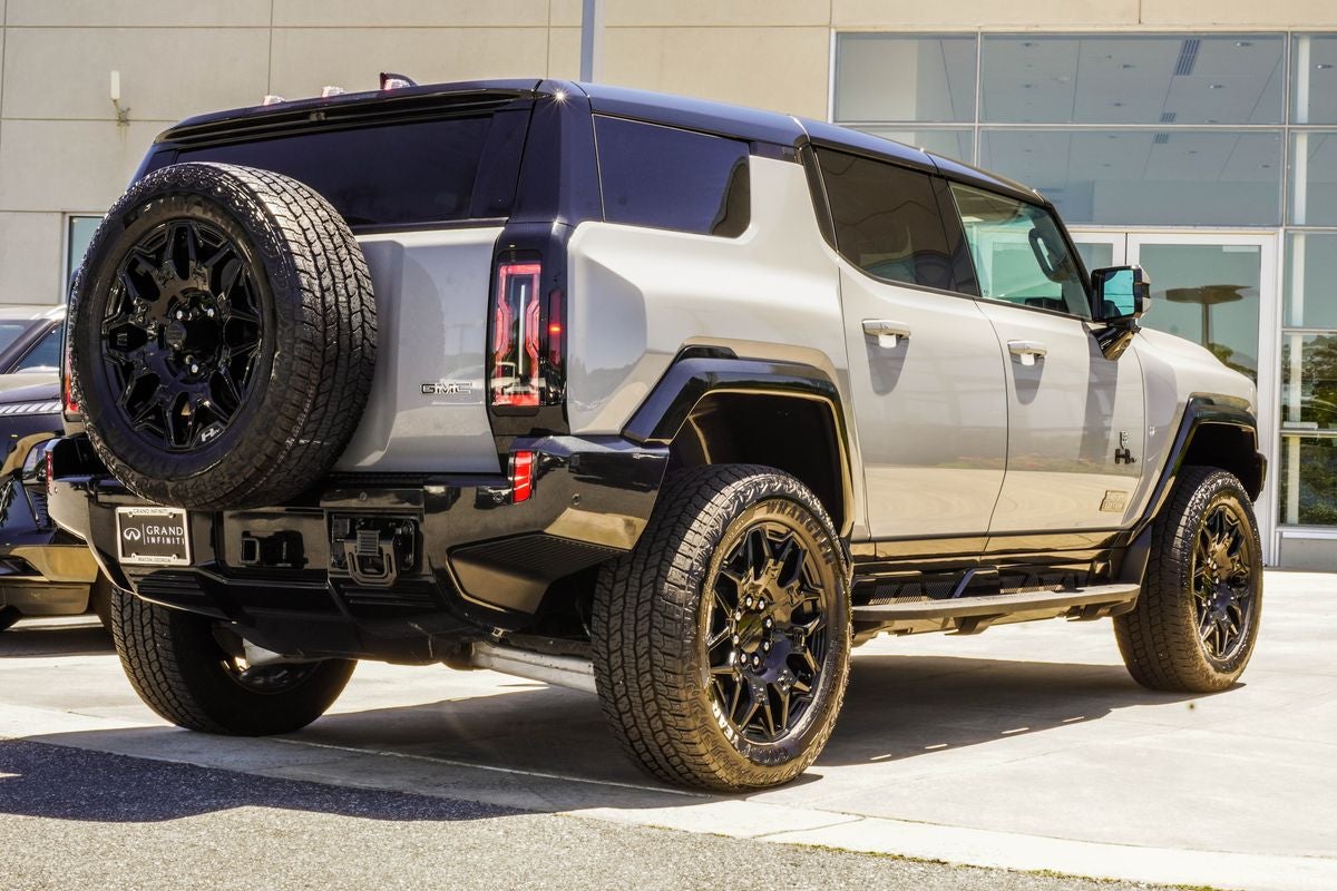 2025 GMC Hummer EV SUV 2X