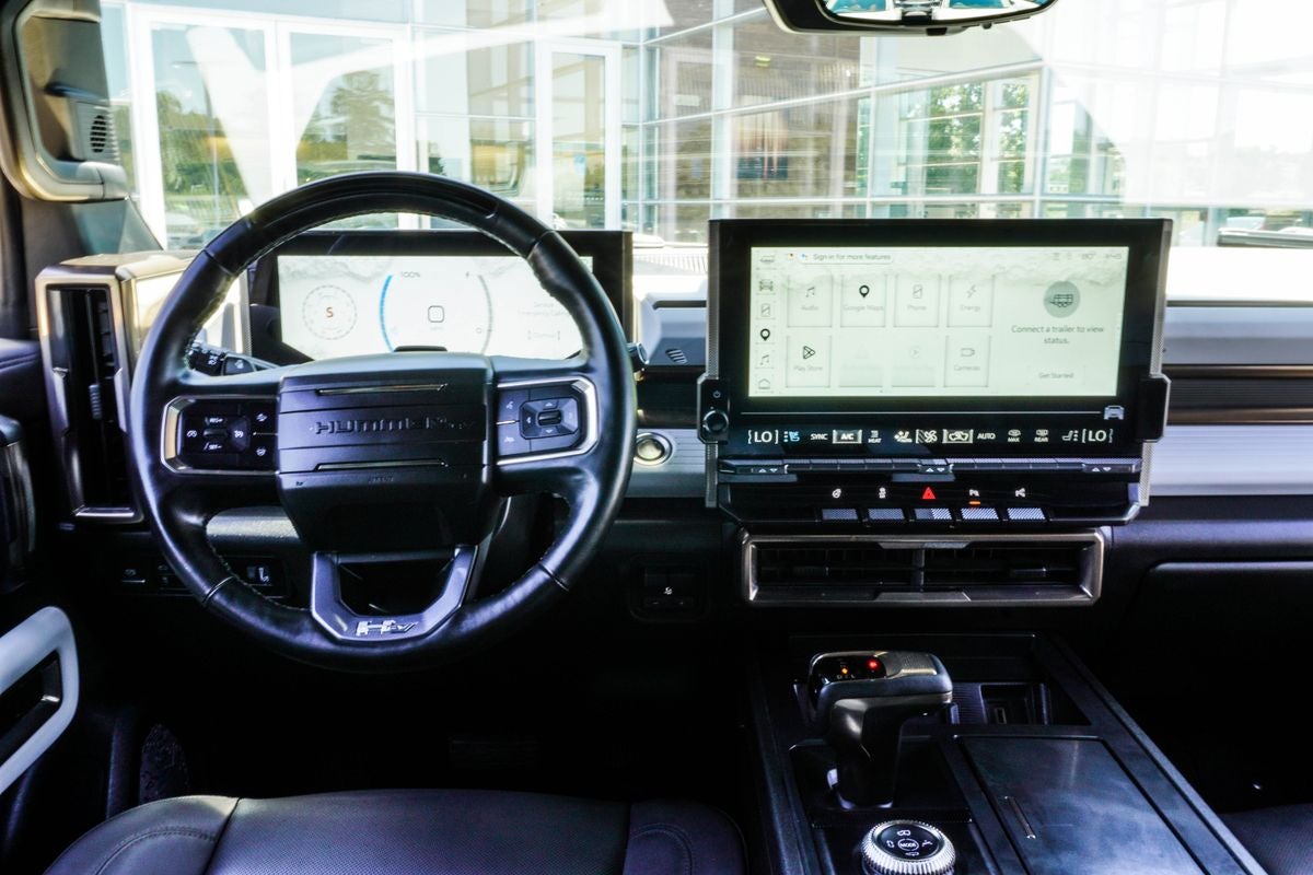 2025 GMC Hummer EV SUV 2X