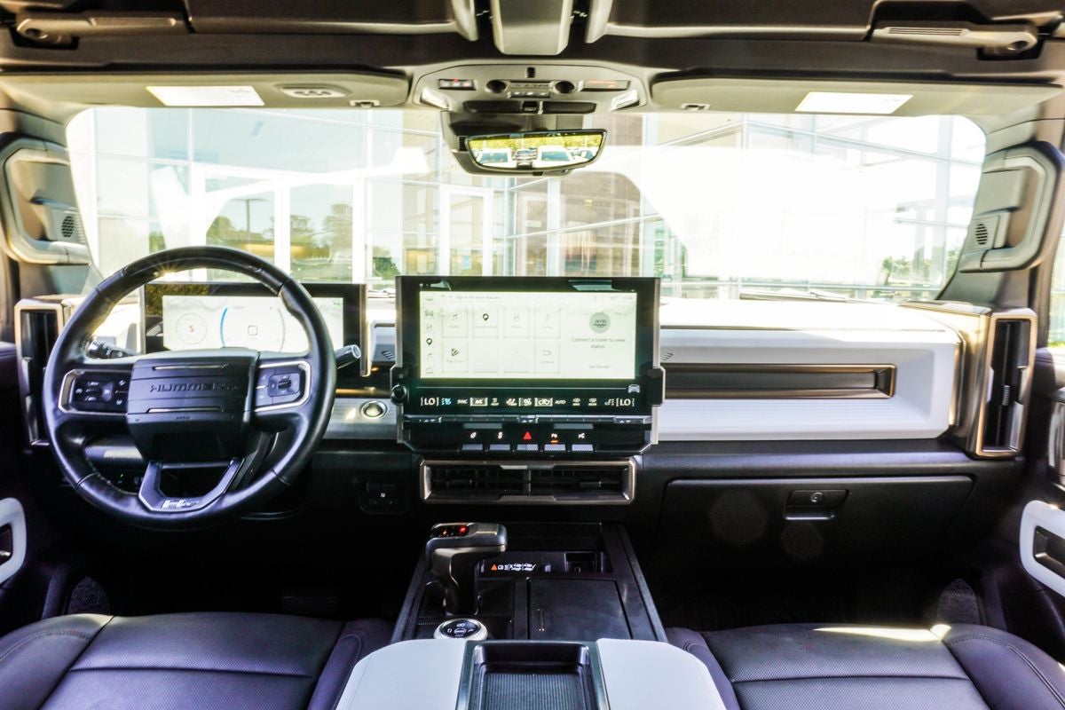 2025 GMC Hummer EV SUV 2X