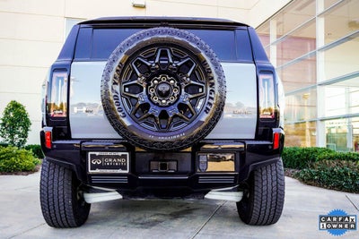 2025 GMC Hummer EV SUV 2X