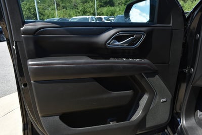 2023 Chevrolet Suburban RST