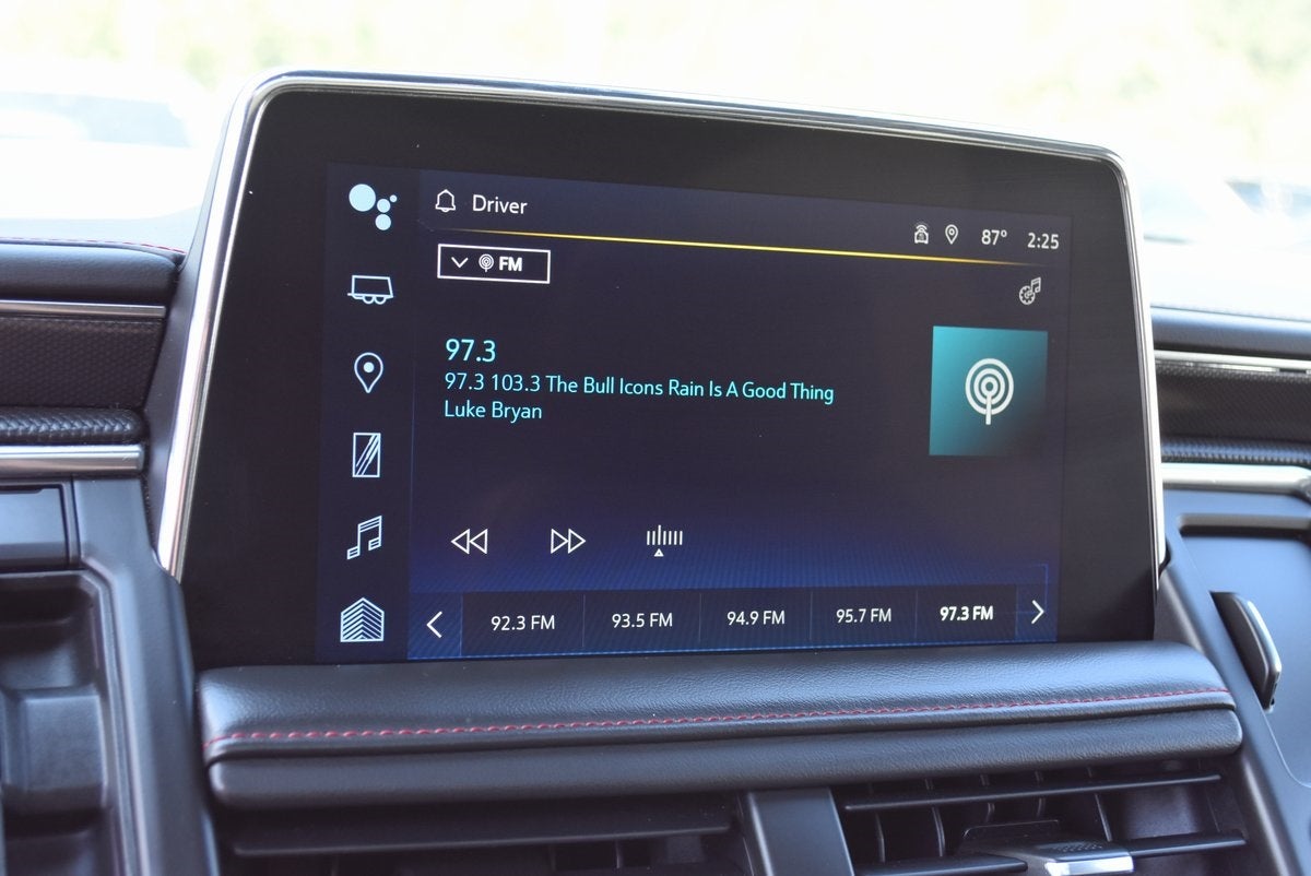 2023 Chevrolet Suburban RST