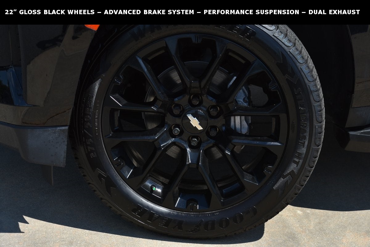 2023 Chevrolet Suburban RST