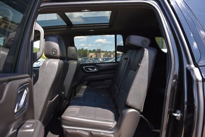 2023 Chevrolet Suburban RST