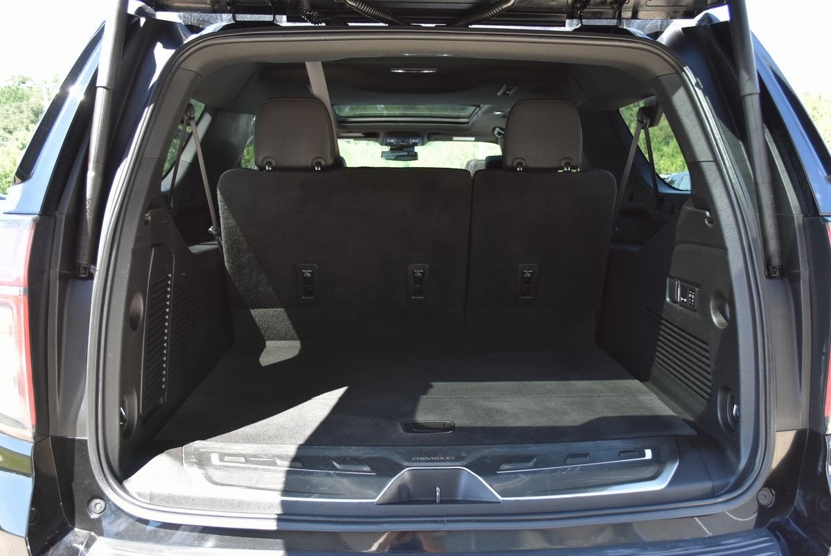 2023 Chevrolet Suburban RST