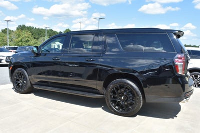 2023 Chevrolet Suburban RST