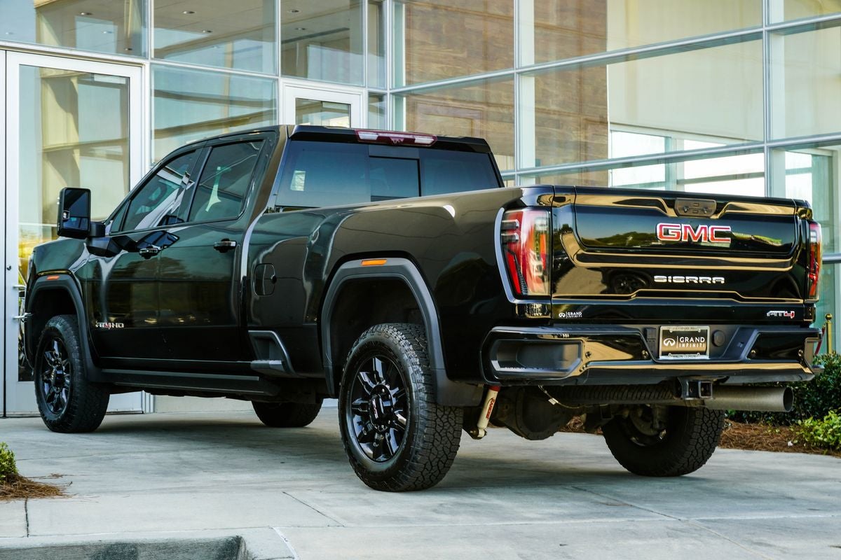 2024 GMC Sierra 2500HD AT4