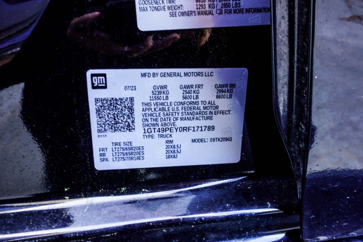 2024 GMC Sierra 2500HD AT4