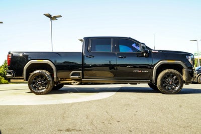 2024 GMC Sierra 2500HD AT4