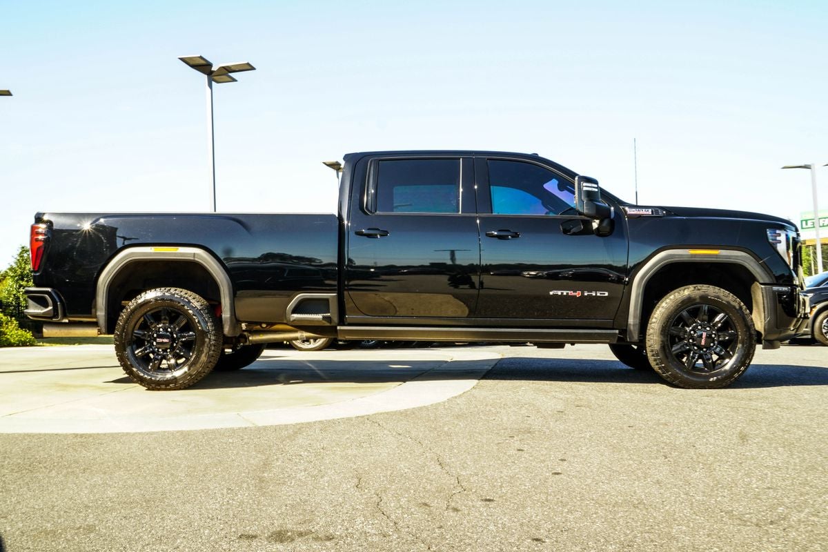2024 GMC Sierra 2500HD AT4