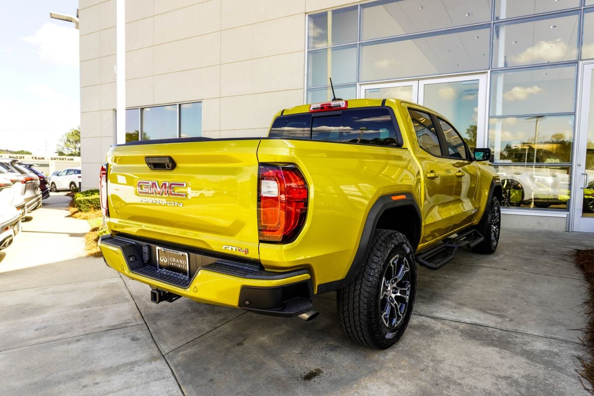 2023 GMC Canyon AT4