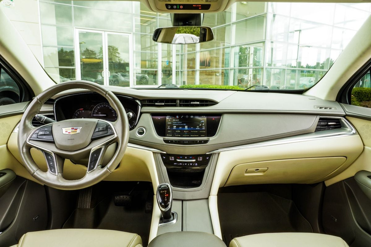 2018 Cadillac XT5 Luxury