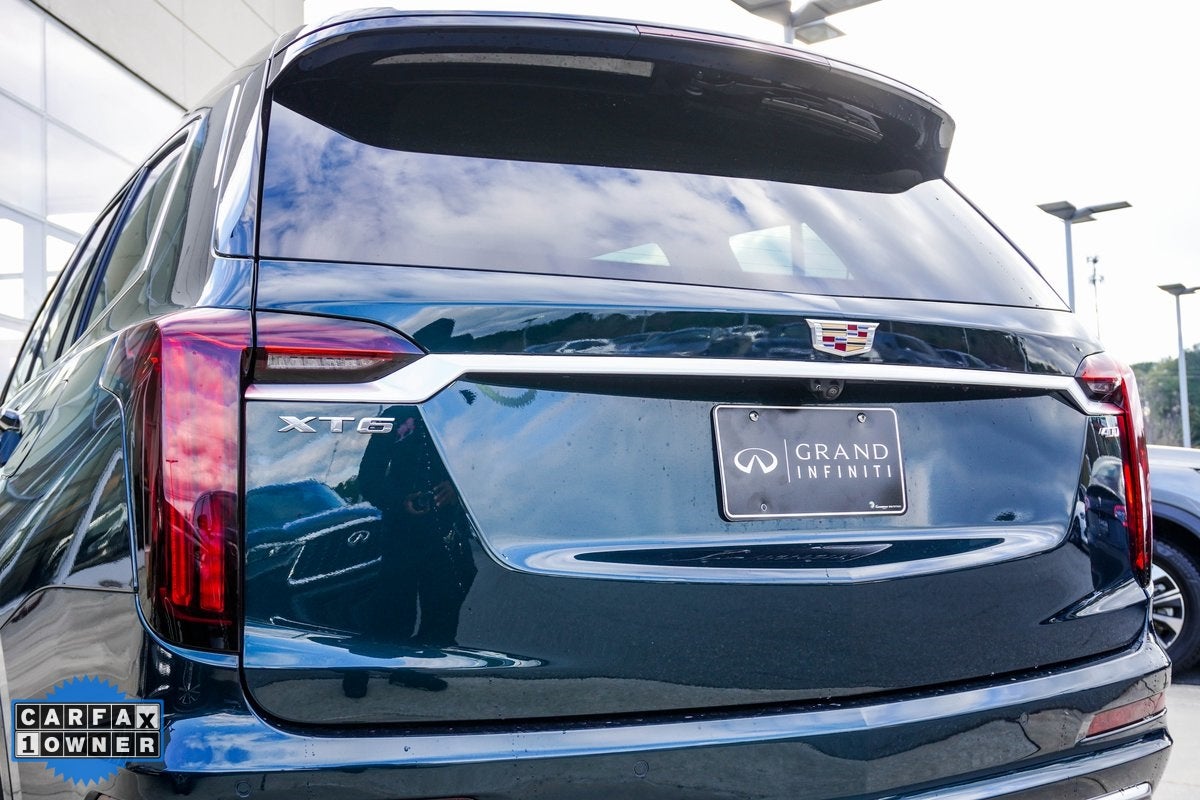 2025 Cadillac XT6 Premium Luxury