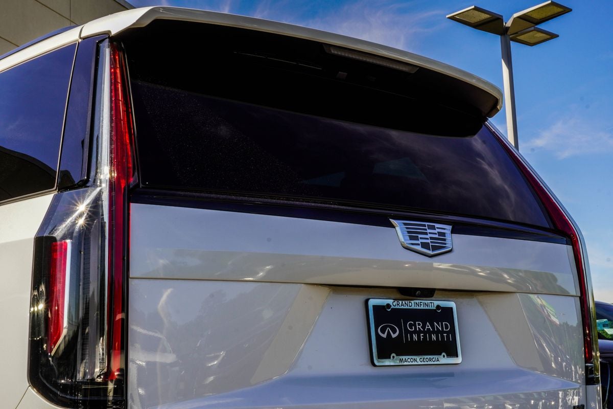 2024 Cadillac Escalade ESV Sport Platinum