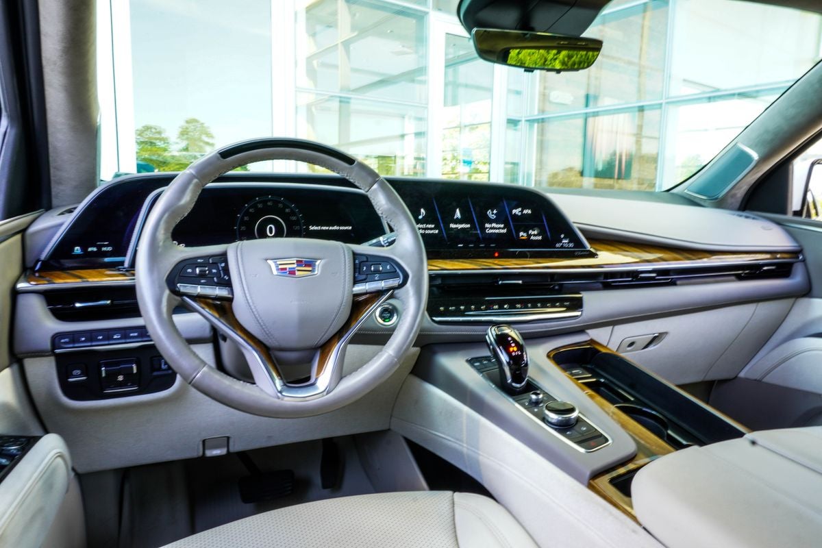 2024 Cadillac Escalade ESV Sport Platinum
