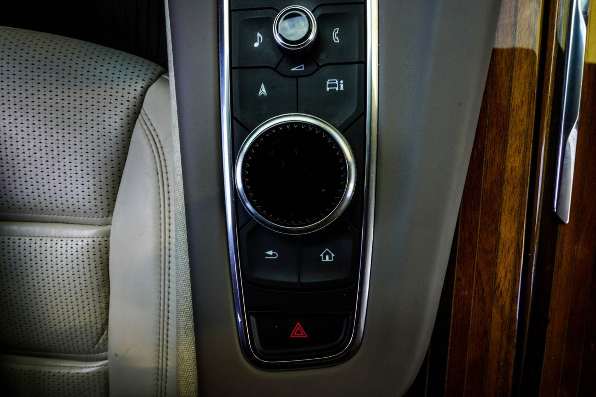 2024 Cadillac Escalade ESV Sport Platinum