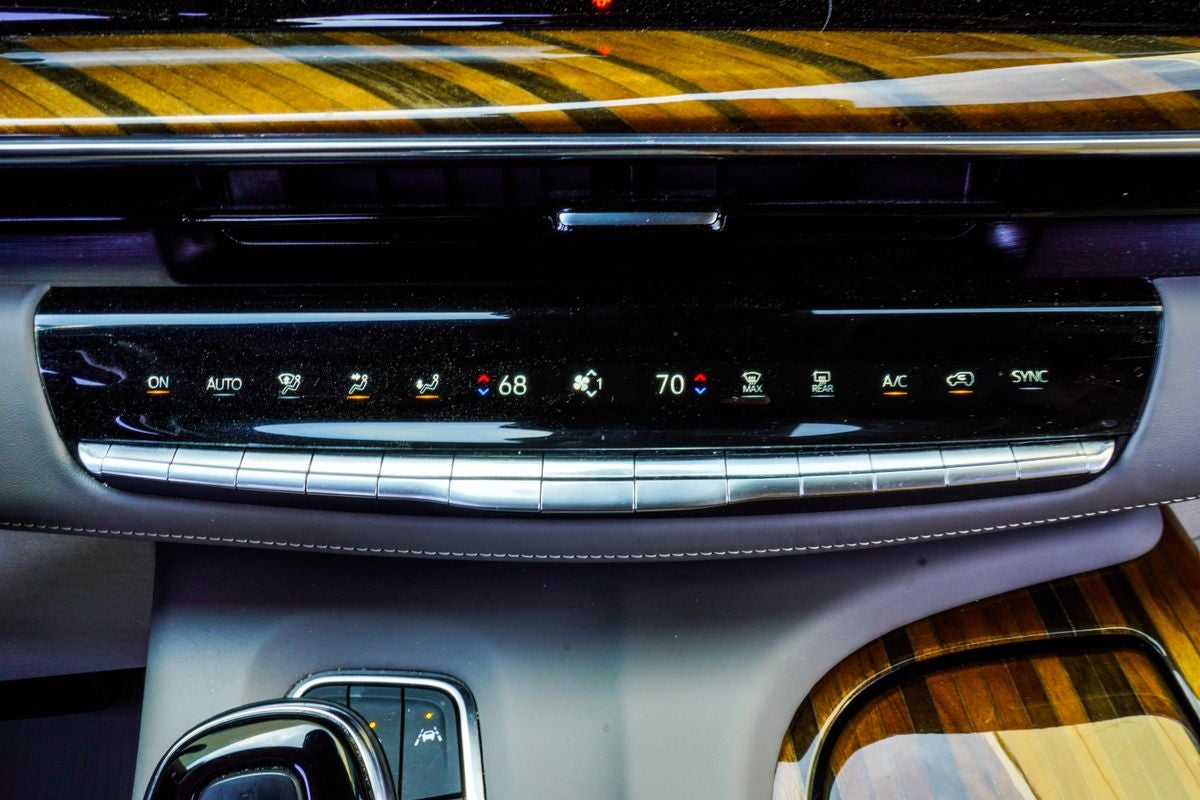 2024 Cadillac Escalade ESV Sport Platinum