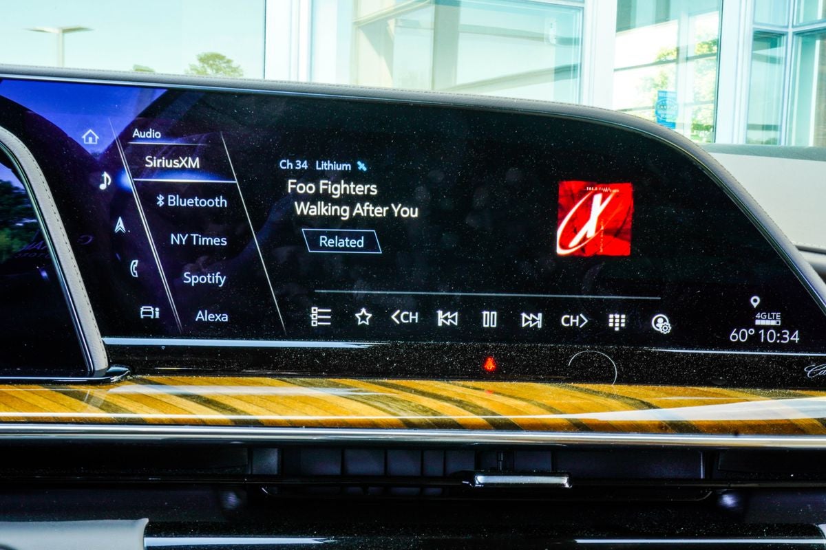 2024 Cadillac Escalade ESV Sport Platinum