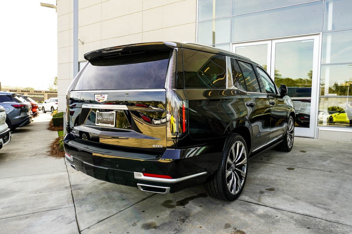 2026 Cadillac Escalade Luxury