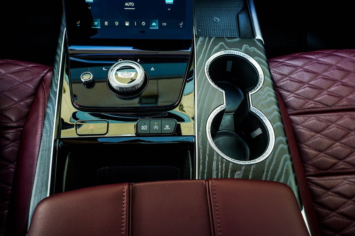 2026 Cadillac Escalade Luxury